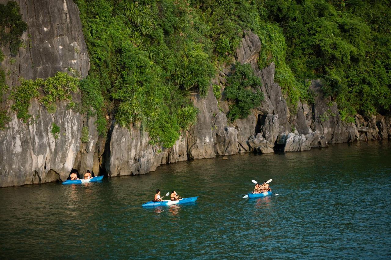 Hotel Peony Cruises Hạ Long Exterior foto